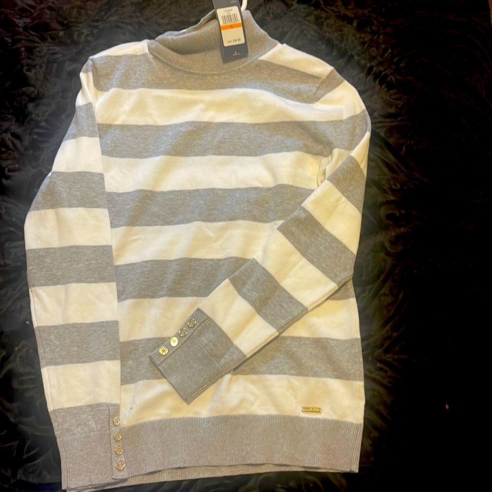 Brand new Tommy Hilfiger turtle neck sweater